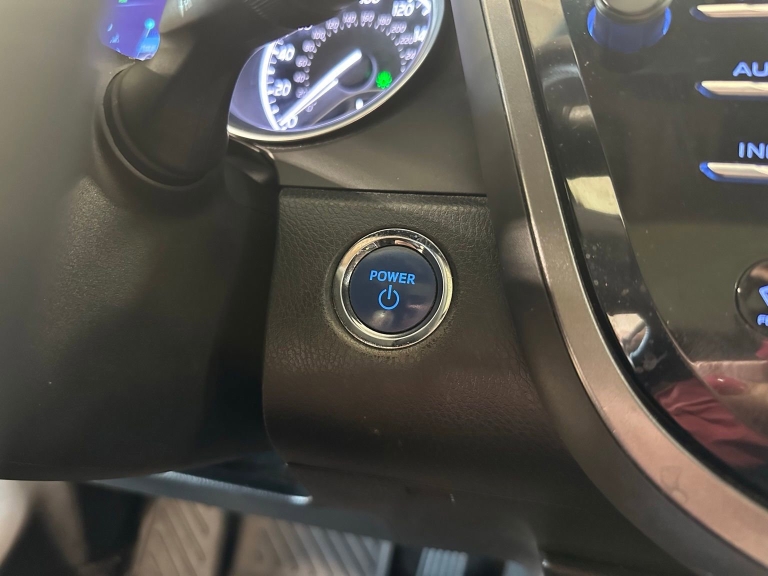 Used 2018 Toyota Camry XLE w/ Audio Package FWD image 22