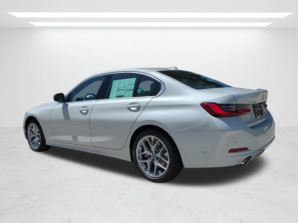 New 2026 BMW 330i Sedan w/ Convenience Package RWD image 6