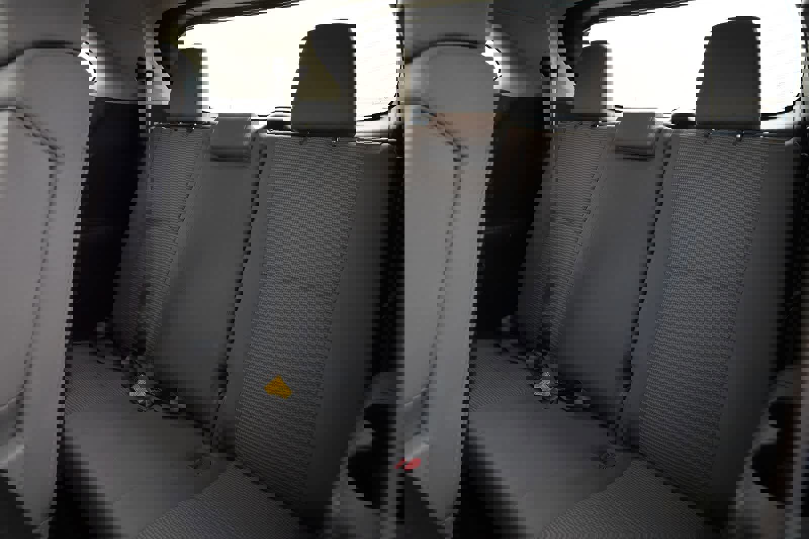 Used 2022 Toyota Highlander LE image 21