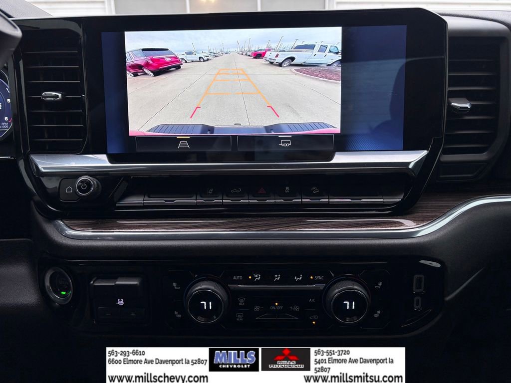 Used 2024 Chevrolet Silverado 3500 LT w/ Convenience Package image 14