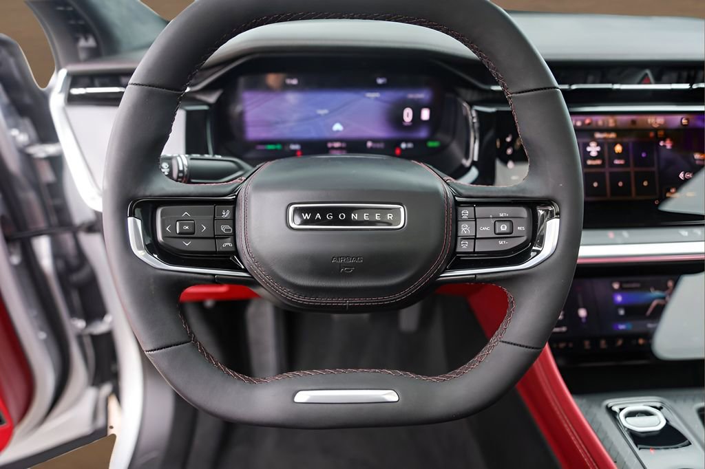 Used 2025 Jeep Wagoneer S Launch Edition image 12