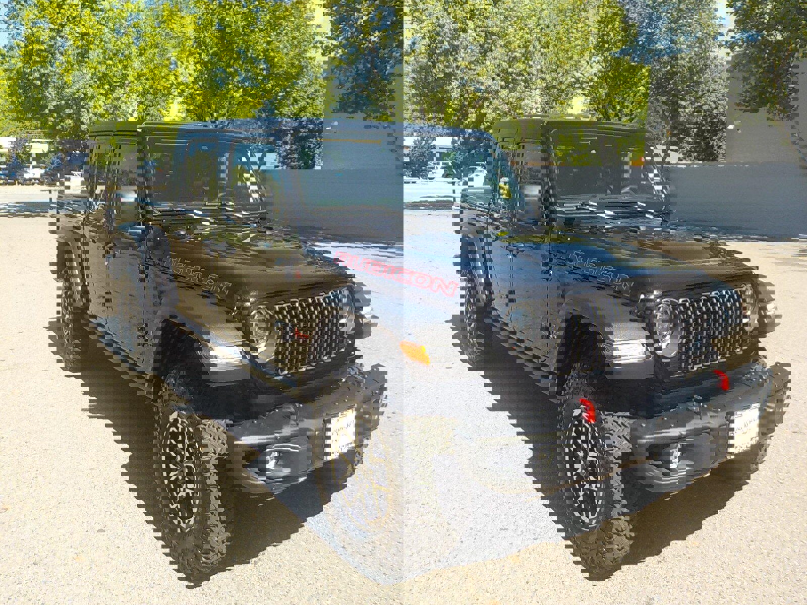 Used 2024 Jeep Gladiator Rubicon w/ Steel Bumper Group image 6