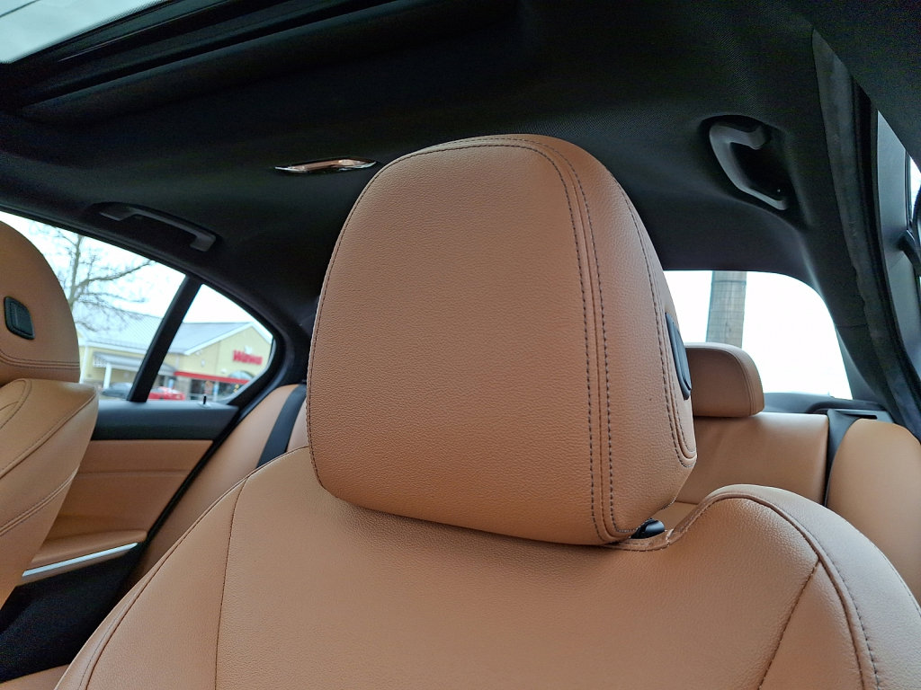 Used 2021 BMW M340i M340i w/ Premium Package image 24