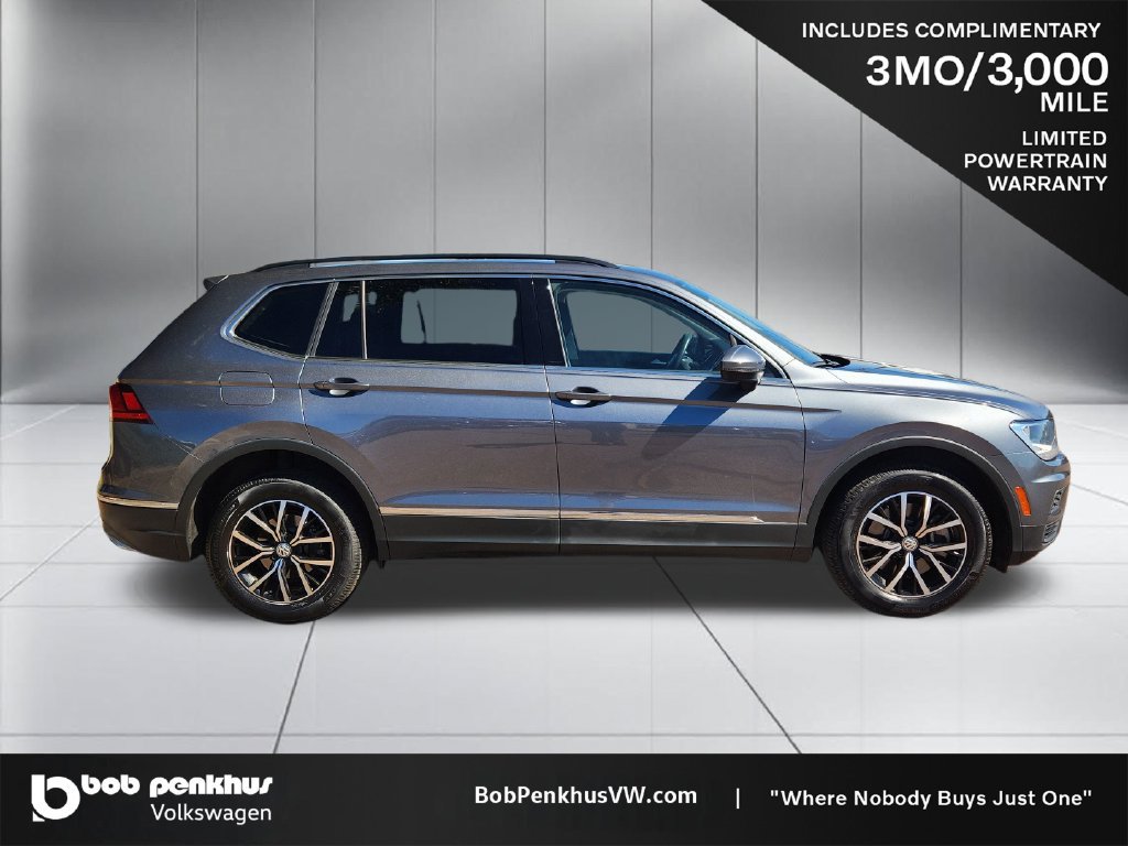 Used 2021 Volkswagen Tiguan SE AWD/4WD image 23