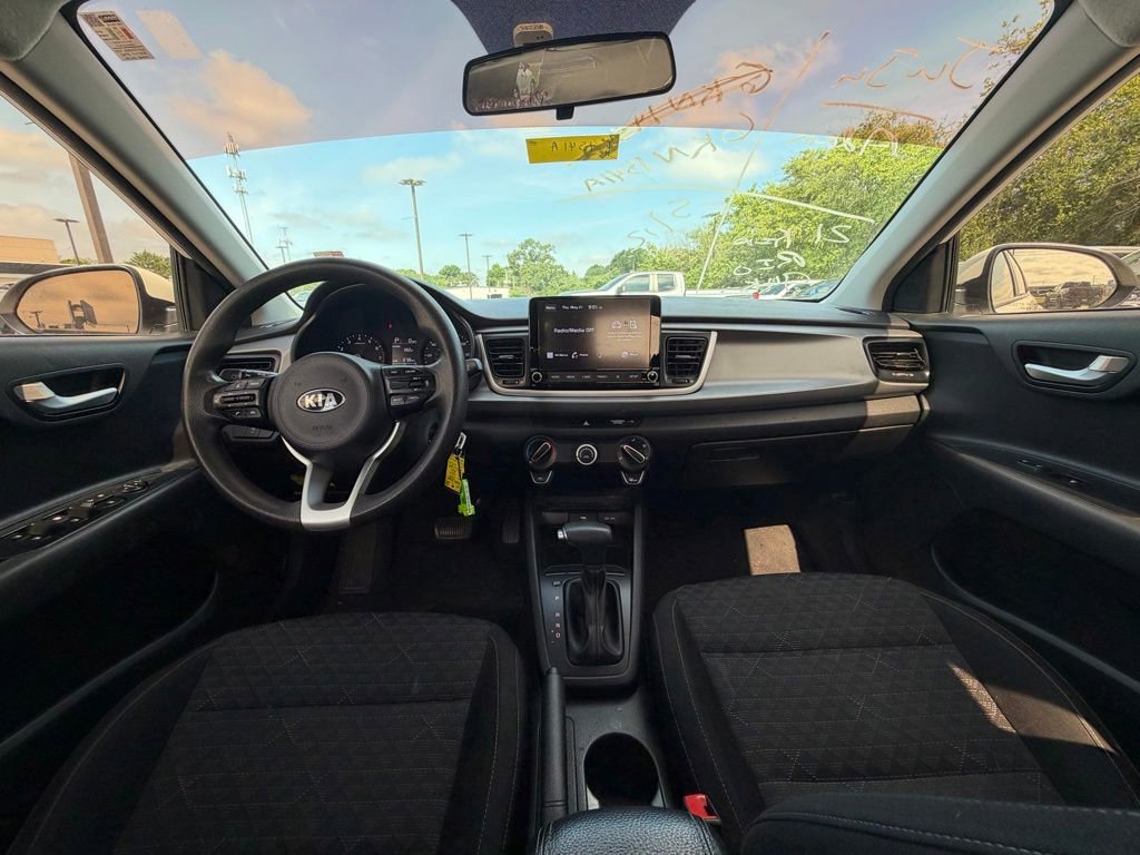 Used 2021 Kia Rio S FWD image 28