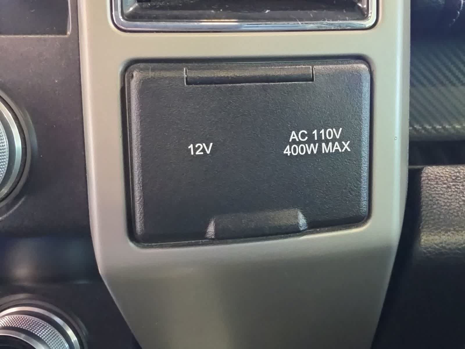 Used 2019 Ford F150 Lariat w/ Equipment Group 502A Luxury AWD/4WD image 31