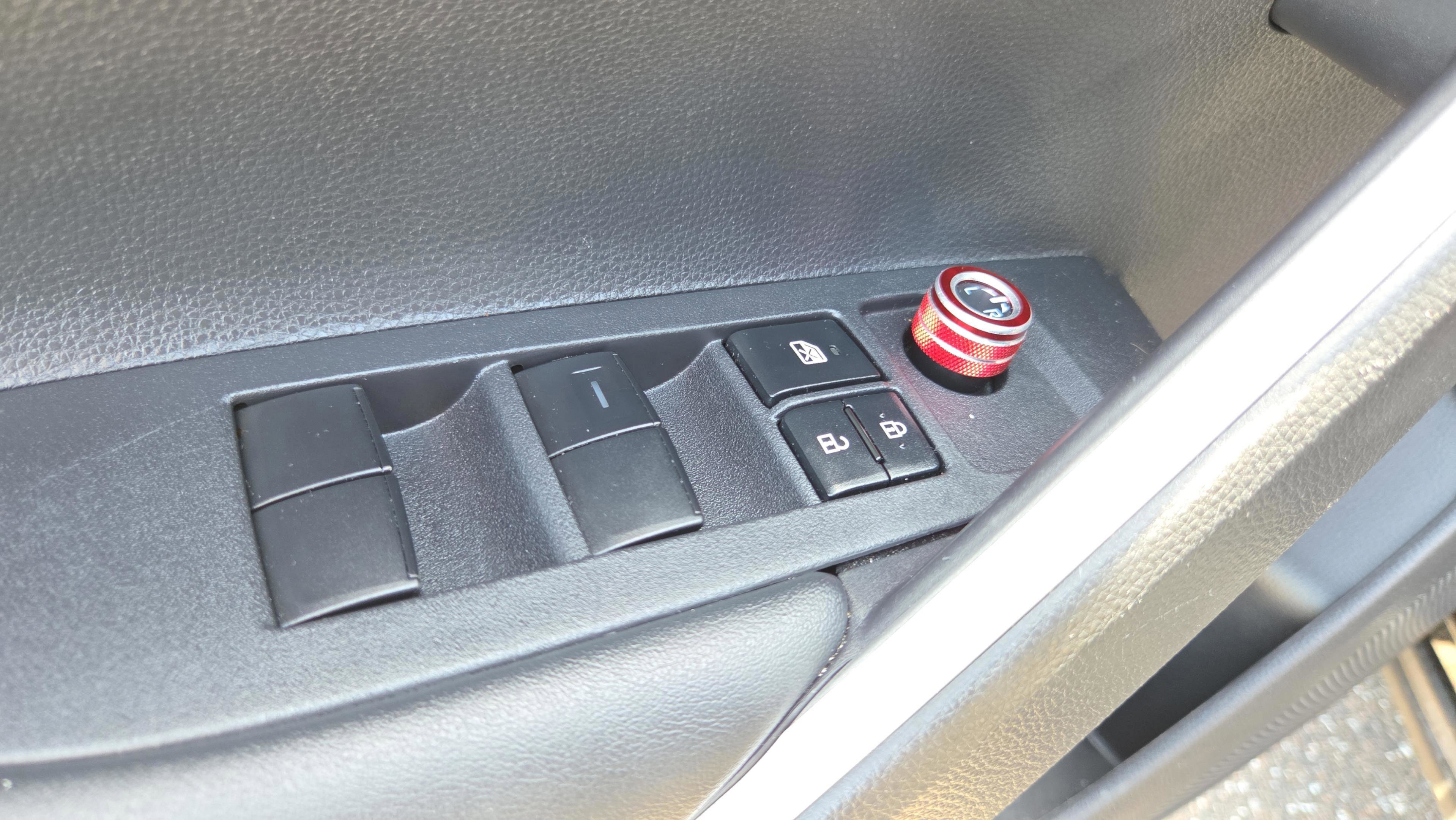 Certified 2024 Toyota Corolla Cross L FWD image 16