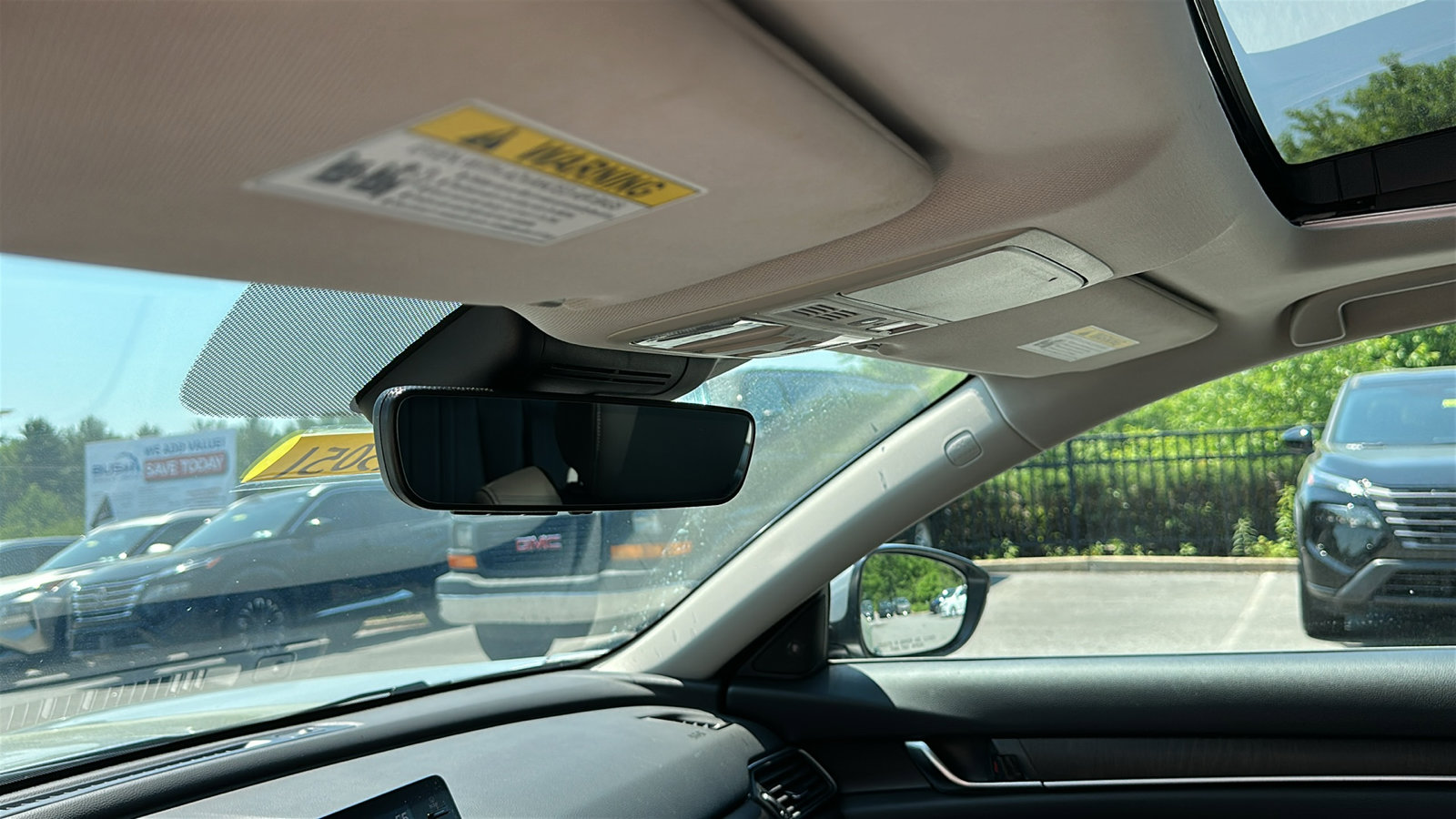 Used 2018 Honda Accord Touring image 24