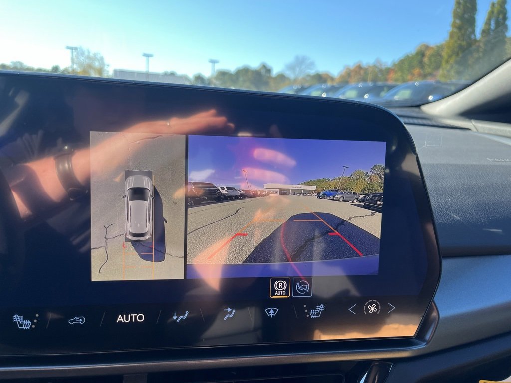 New 2026 Chevrolet Equinox EV RS image 16