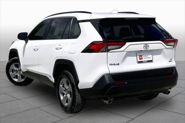 Certified 2025 Toyota RAV4 LE AWD/4WD image 12