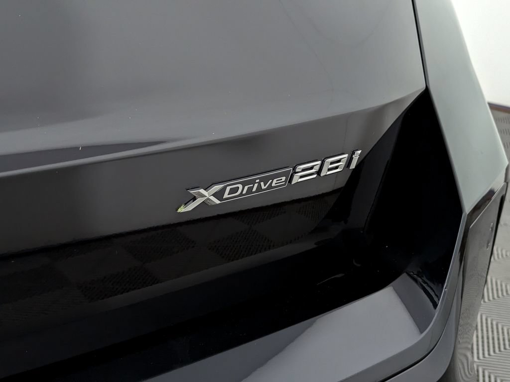 Used 2025 BMW X1 xDrive28i w/ Technology Package AWD/4WD image 12