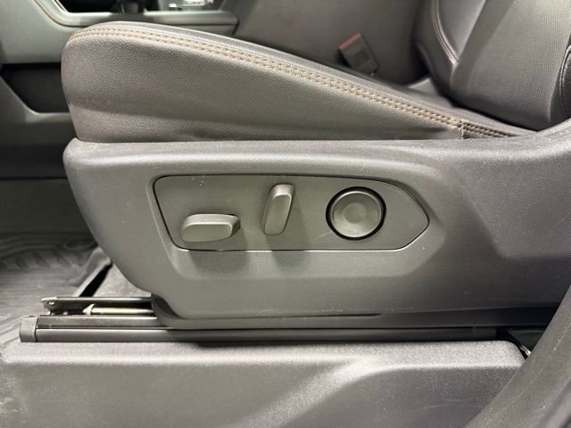Certified 2023 GMC Sierra 1500 AT4 w/ AT4 Preferred Package AWD/4WD image 15