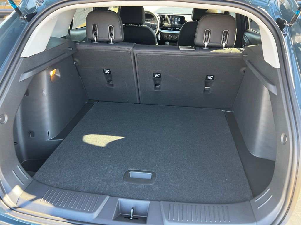 New 2026 Chevrolet Trax LS image 14