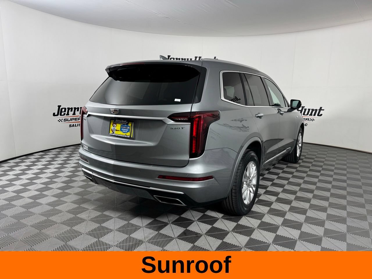 Used 2024 Cadillac XT6 Luxury FWD image 7