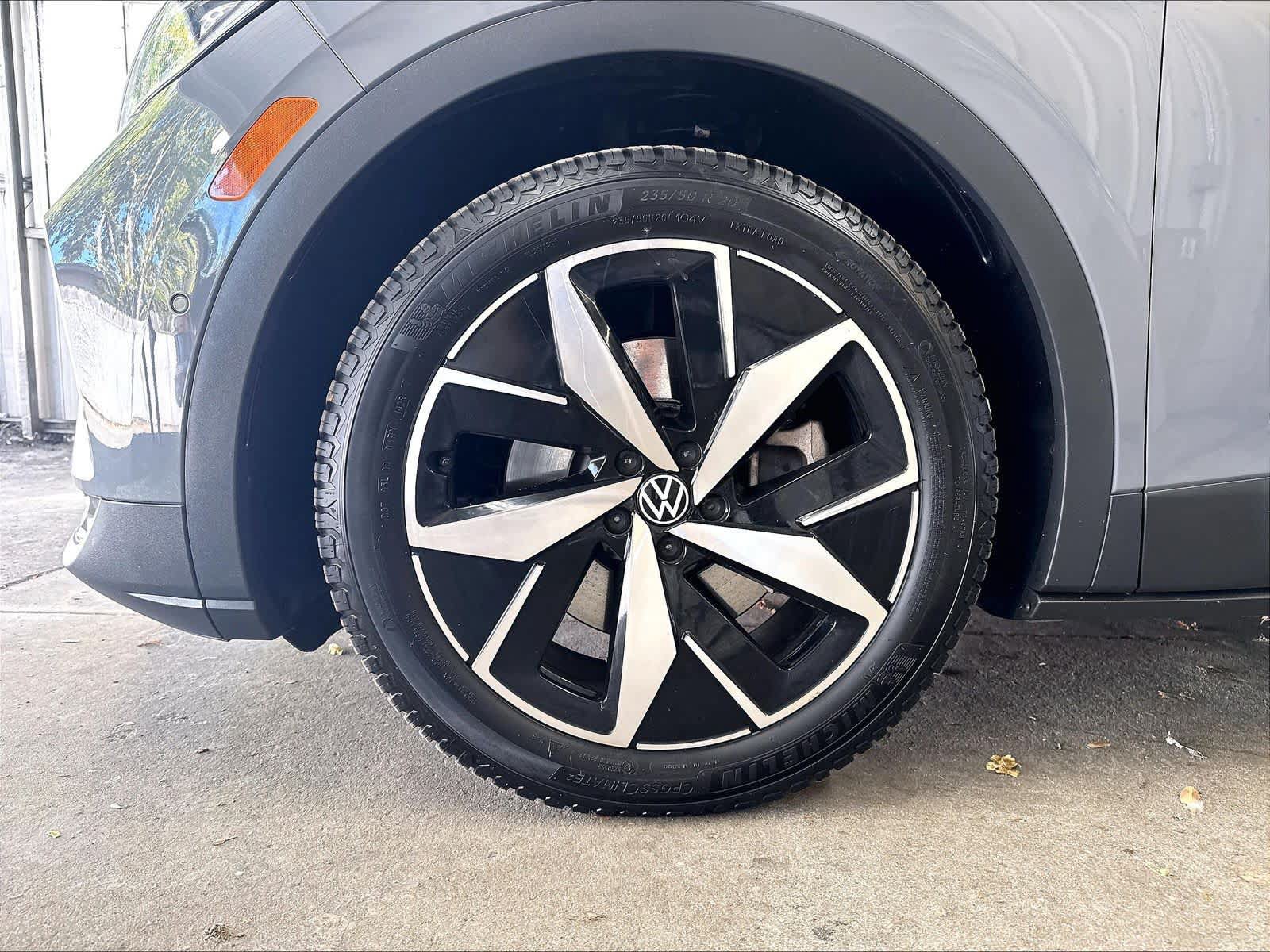 Used 2023 Volkswagen ID.4 Pro S RWD image 35