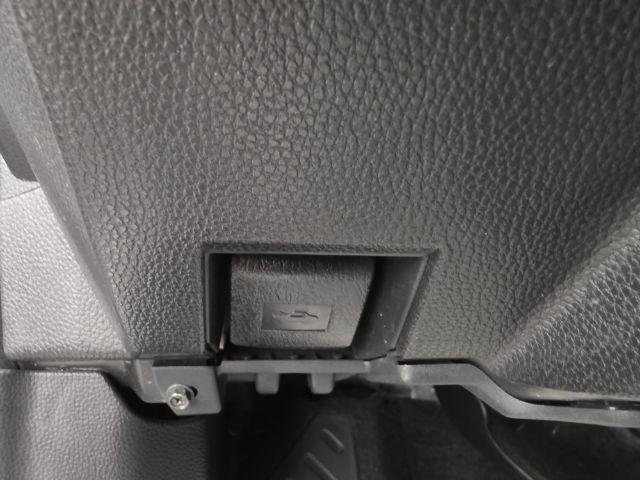 Used 2025 Toyota Tacoma SR RWD image 16