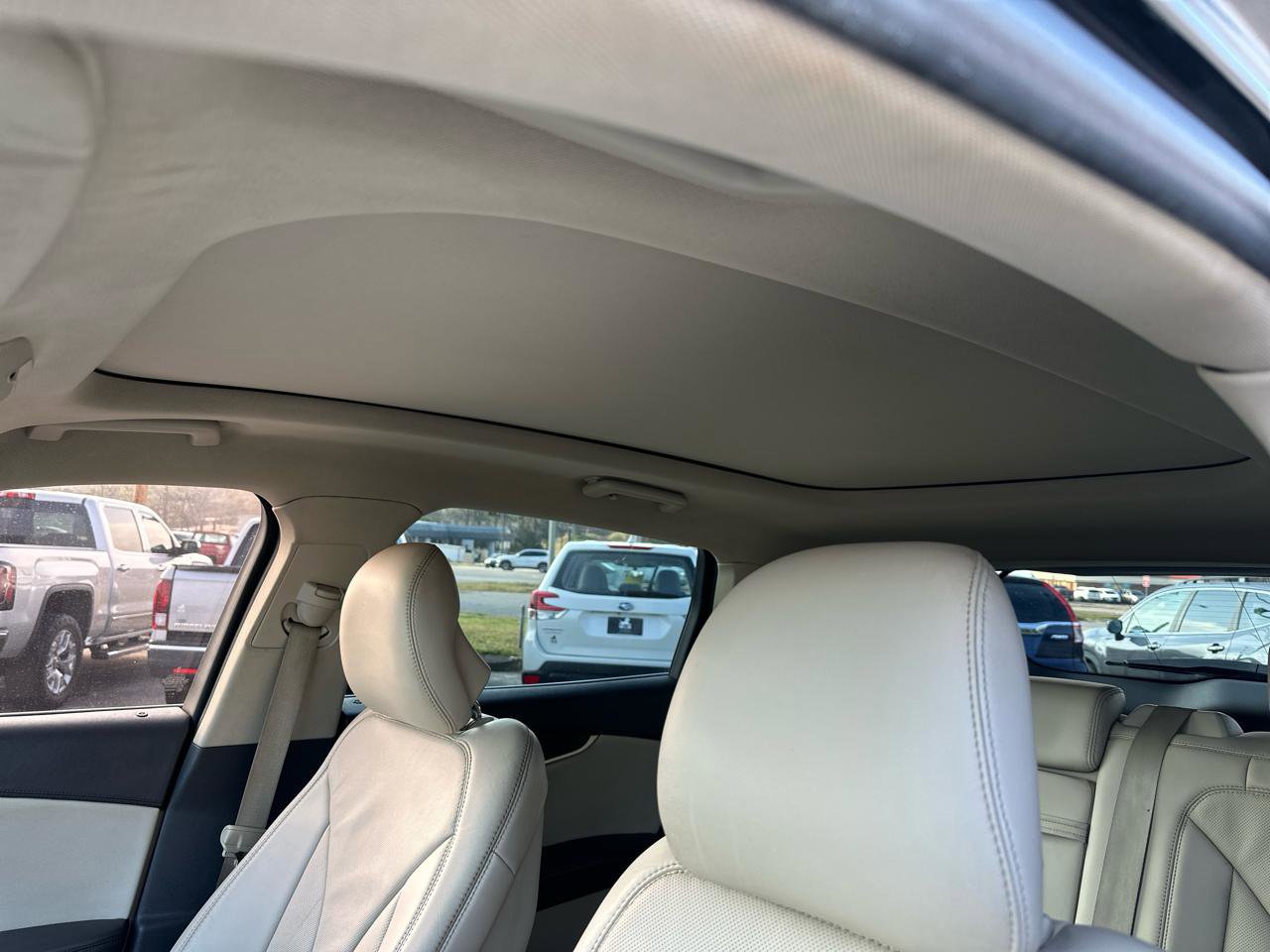 Used 2016 Lincoln MKX Reserve w/ Climate Package image 15