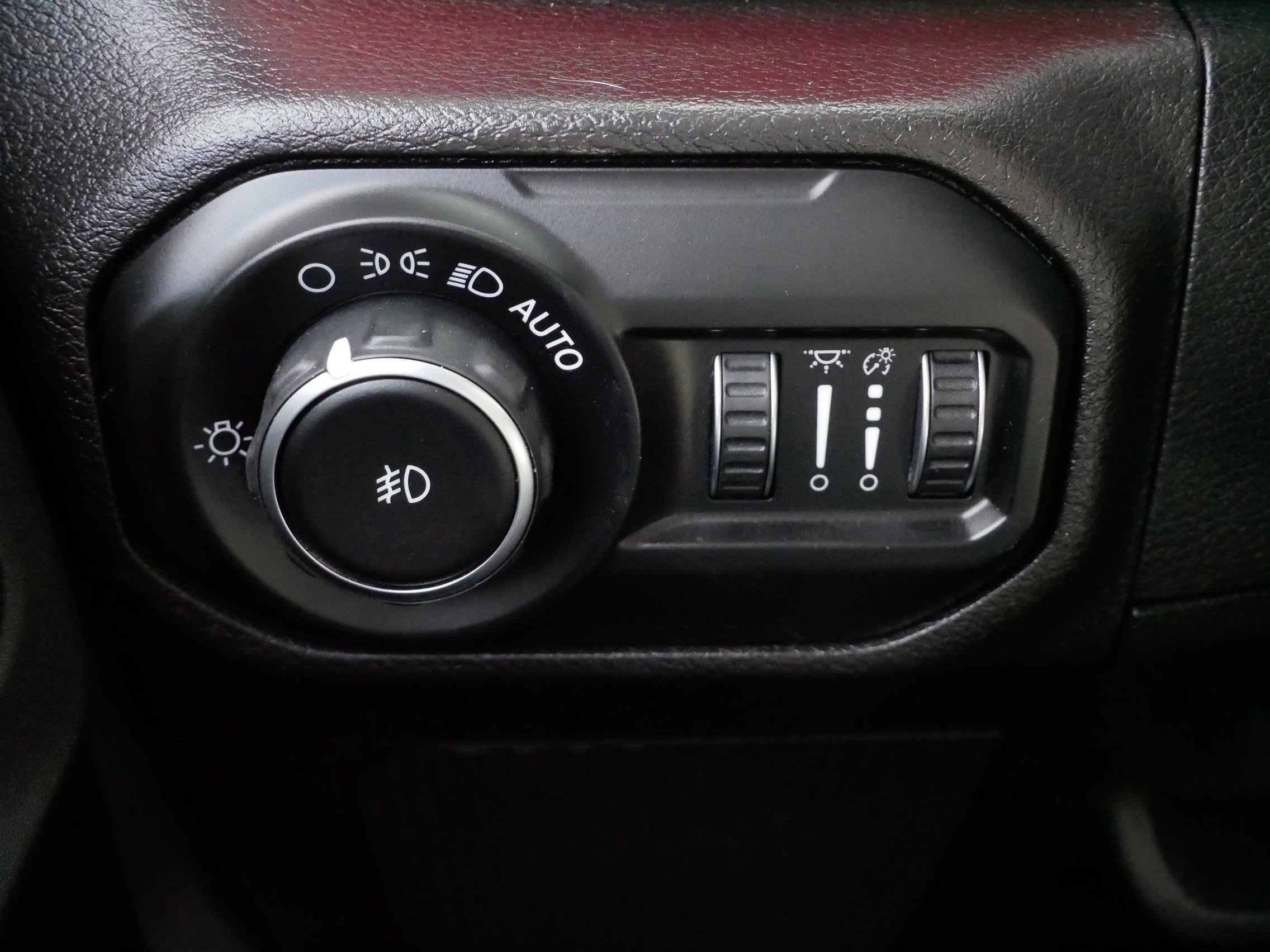 Used 2019 Jeep Wrangler Unlimited Rubicon image 26