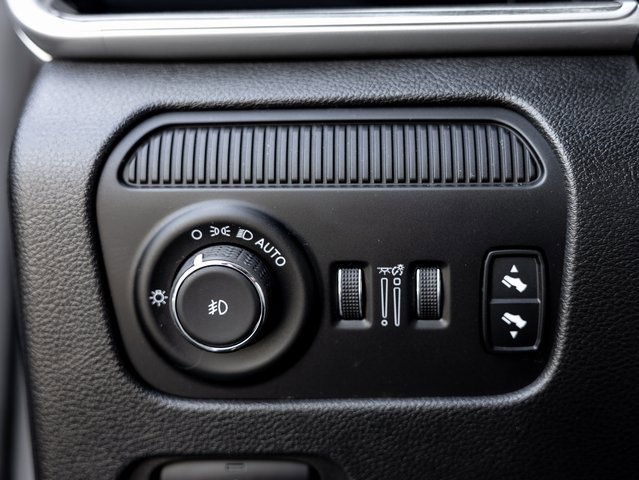 Used 2022 Jeep Wagoneer Series III w/ Premium Group I image 20