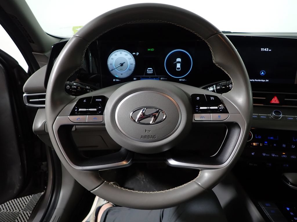 Used 2023 Hyundai Elantra SEL w/ Convenience Package FWD image 24