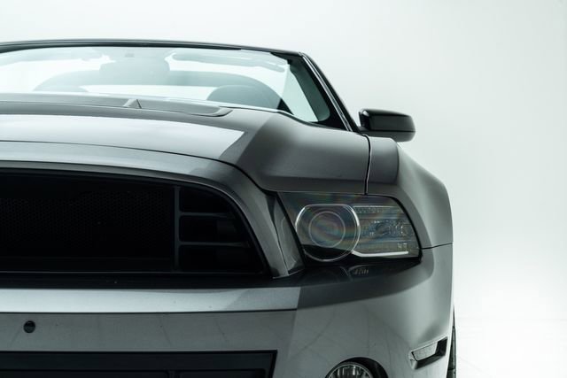 Used 2014 Ford Mustang Shelby GT500 w/ Equipment Group 821A image 7