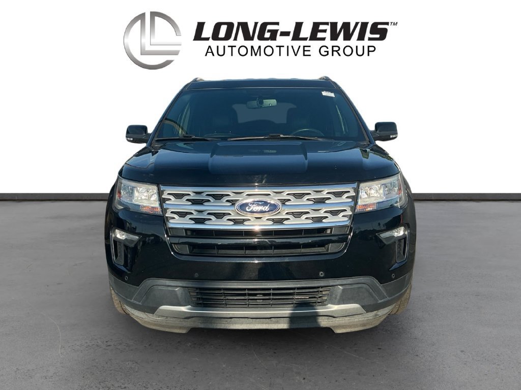 Used 2018 Ford Explorer XLT w/ Equipment Group 202A FWD image 11