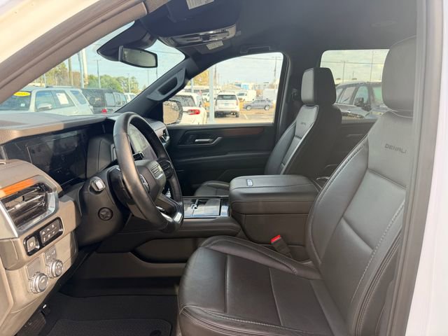 Certified 2025 GMC Yukon Denali image 11