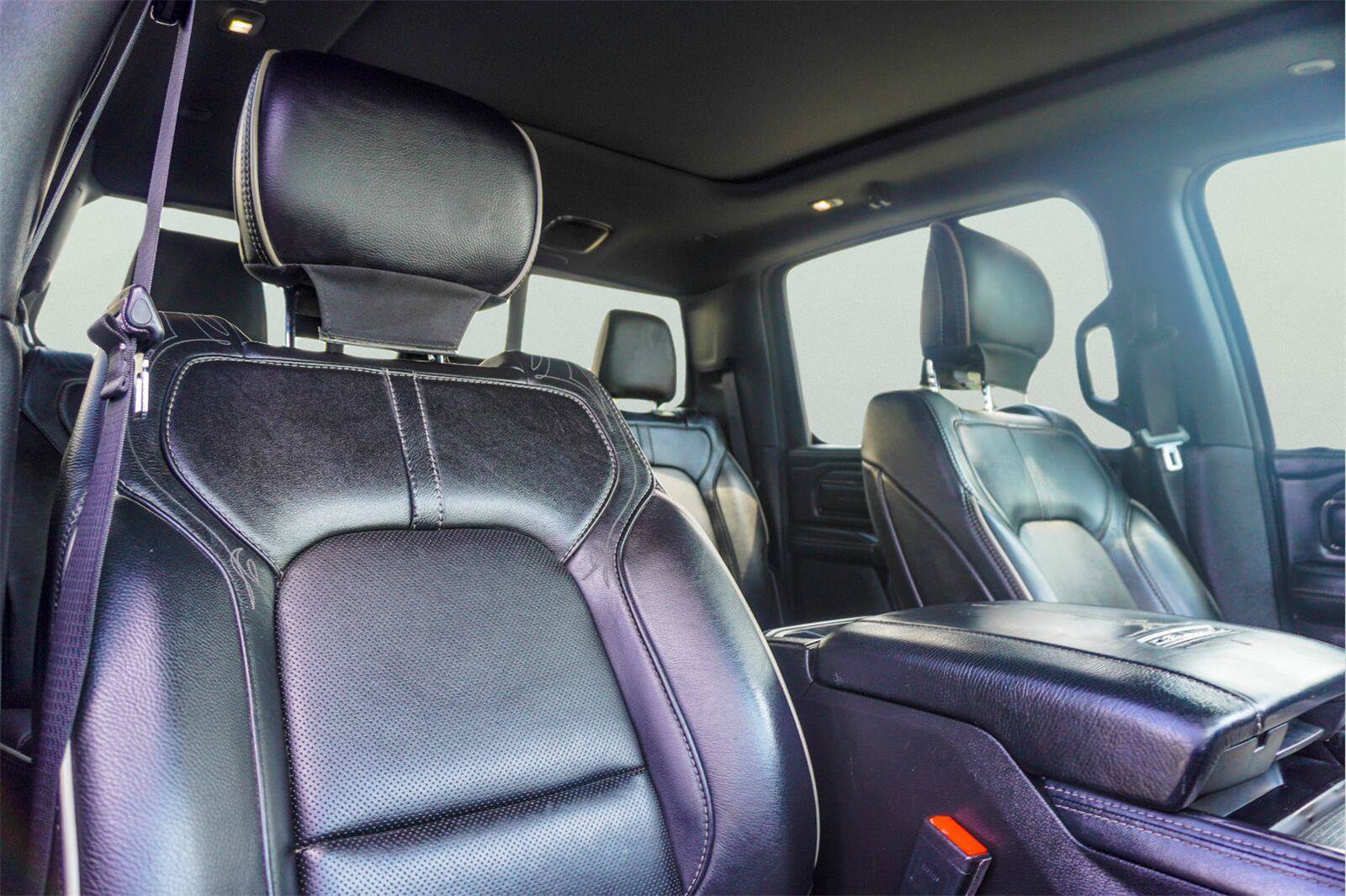 Used 2022 RAM 1500 Limited w/ Night Edition AWD/4WD image 19