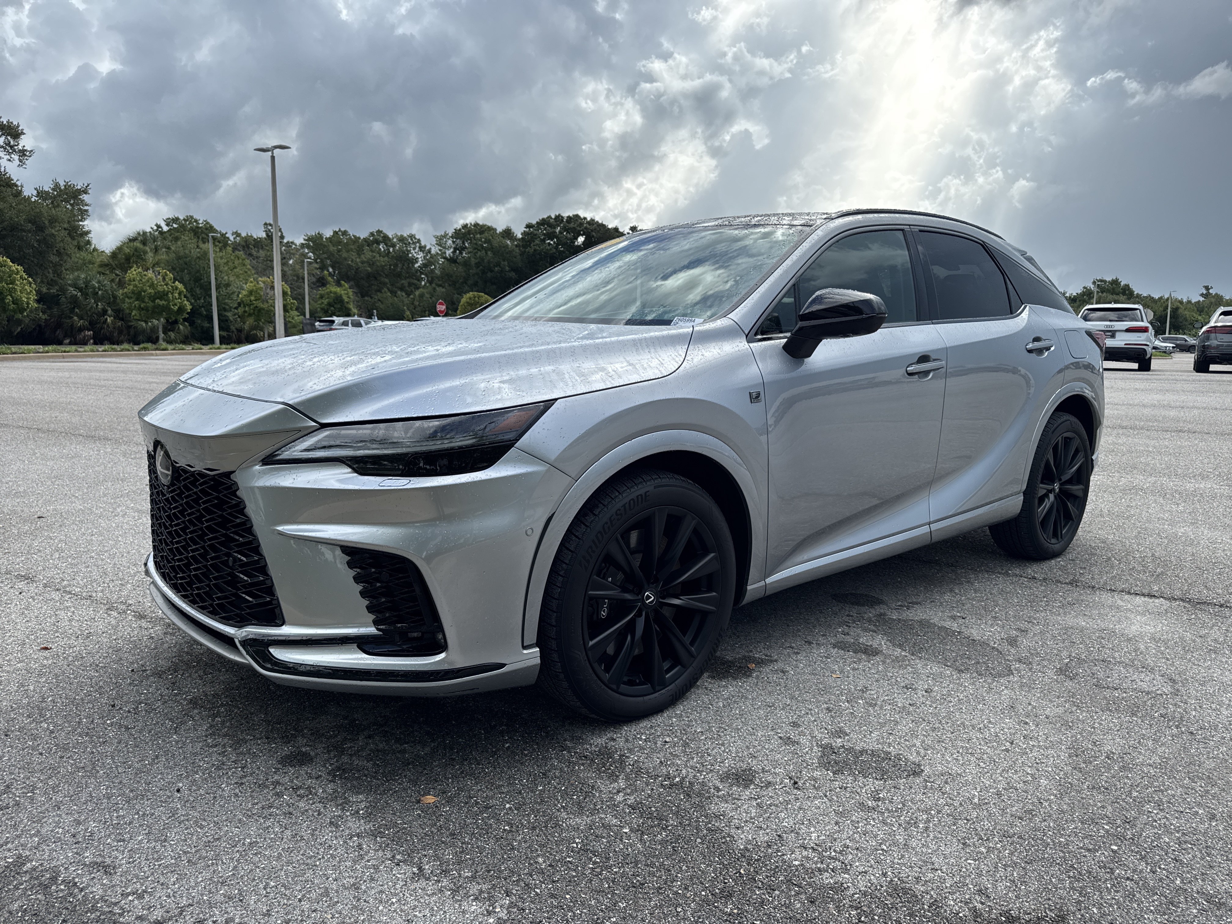 Used 2024 Lexus RX 500h F Sport w/ Convenience Package AWD/4WD image 8