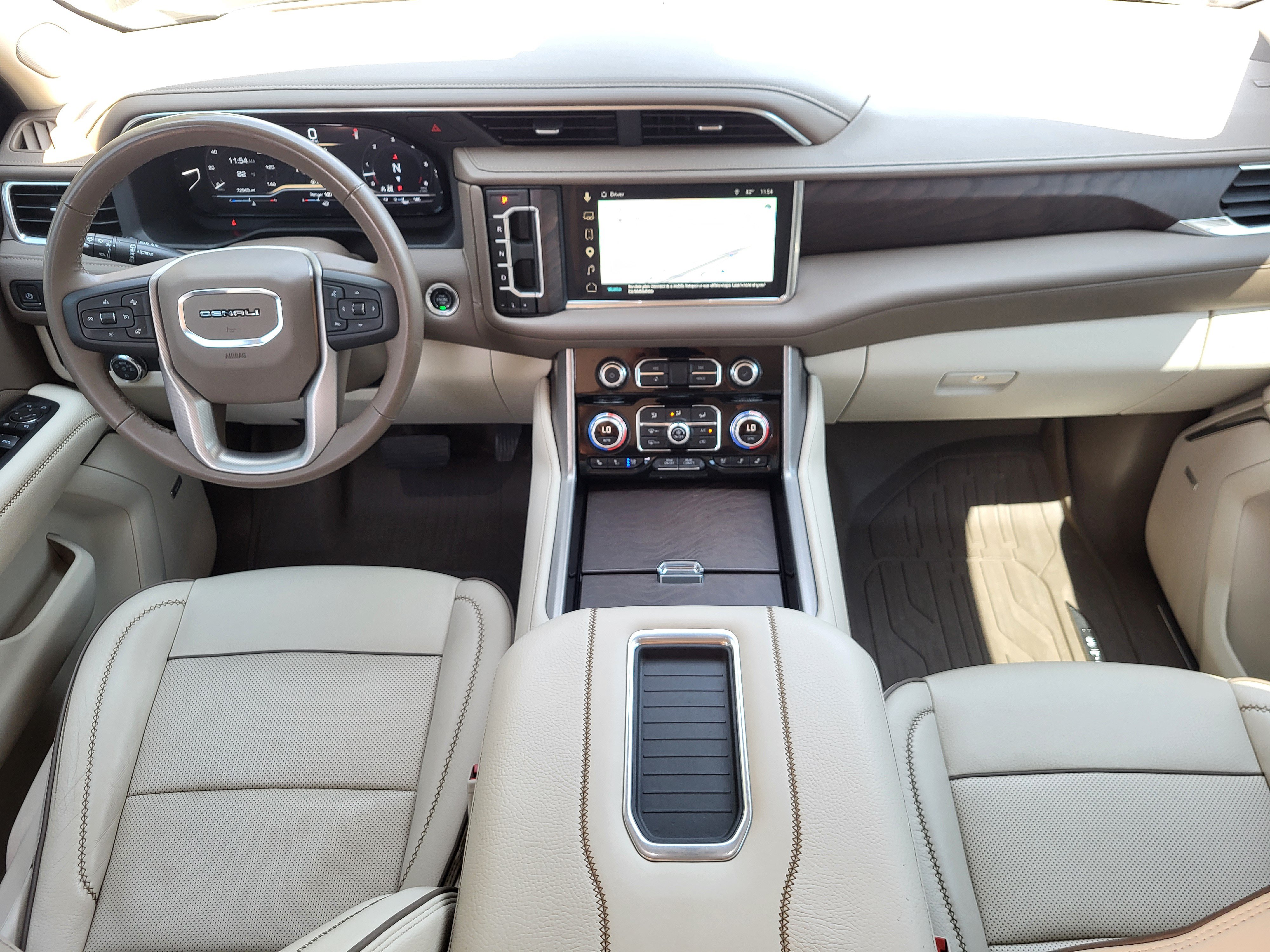 Used 2023 GMC Yukon Denali w/ LPO, Floor Liner Package AWD/4WD image 22