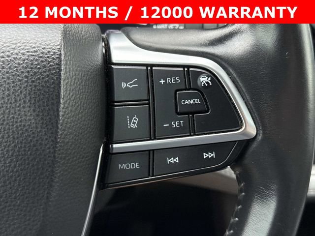 Used 2021 Toyota Highlander XLE image 24