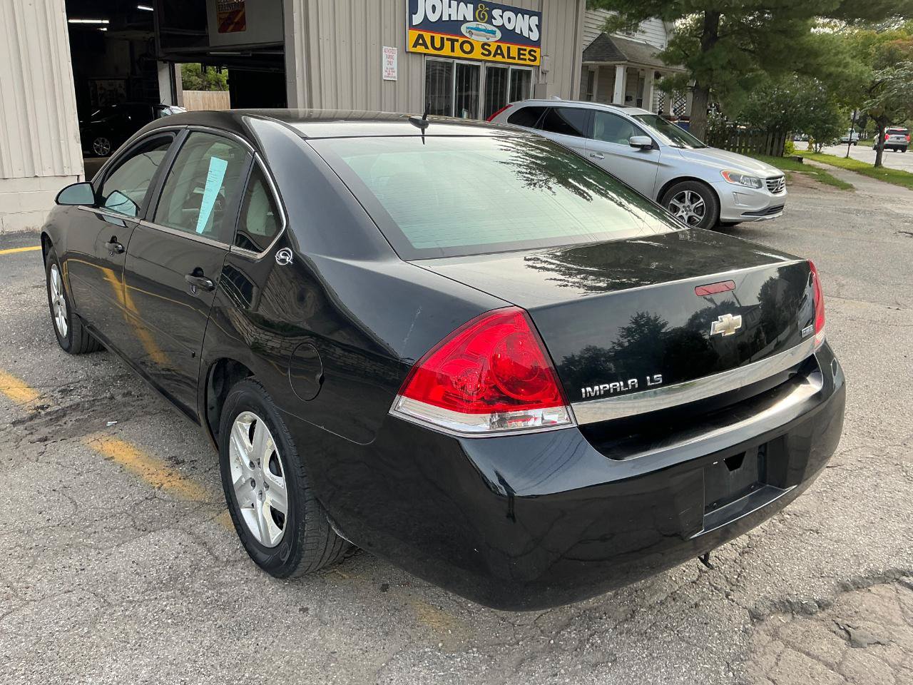 Used 2008 Chevrolet Impala LS FWD image 6