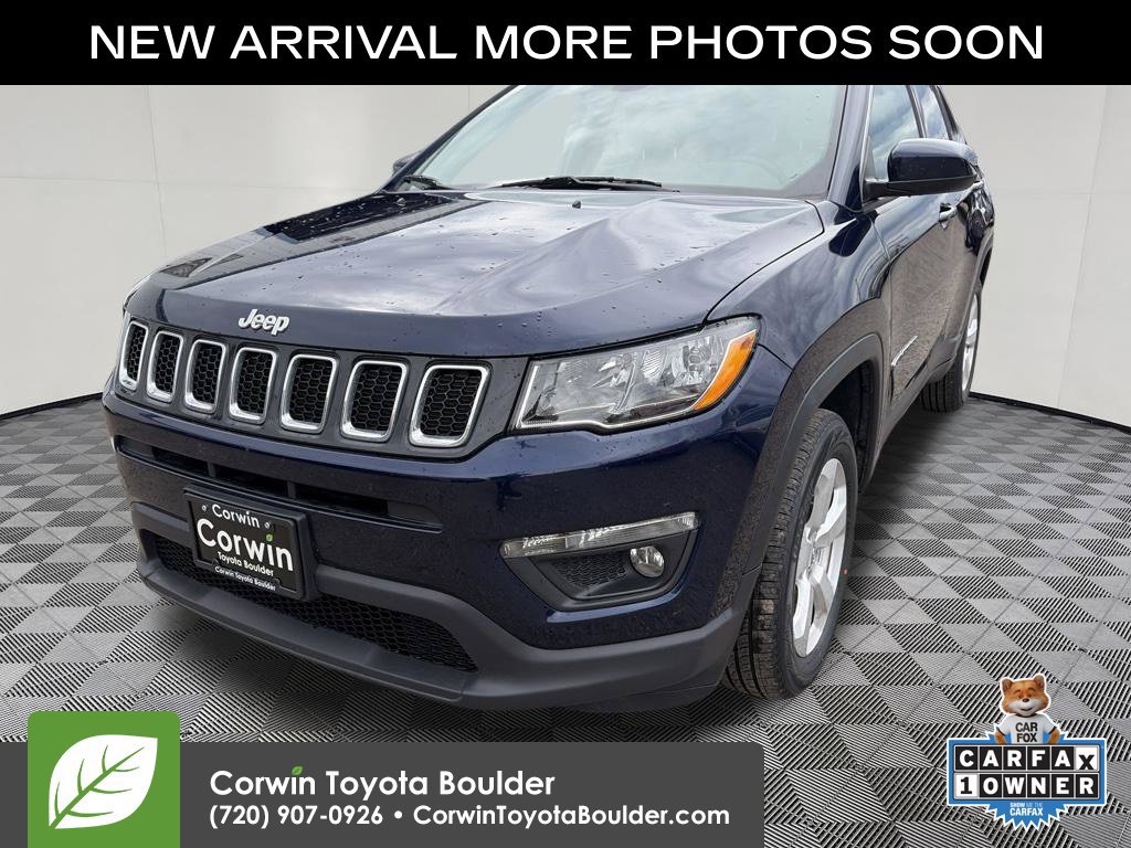 Used 2021 Jeep Compass Latitude w/ Convenience Group AWD/4WD image 3