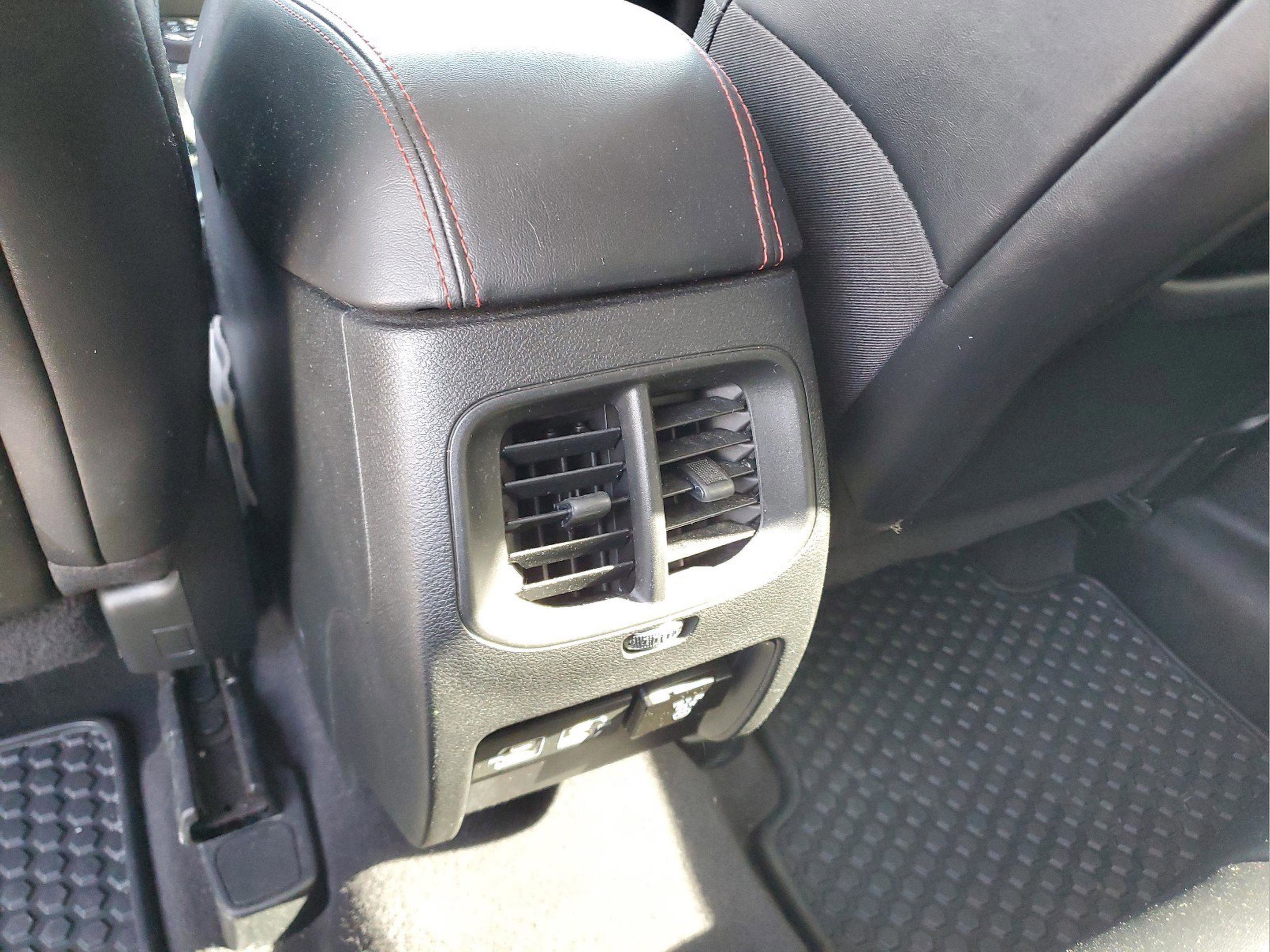 Used 2022 Jeep Cherokee Trailhawk w/ Sound & Nav Group image 12