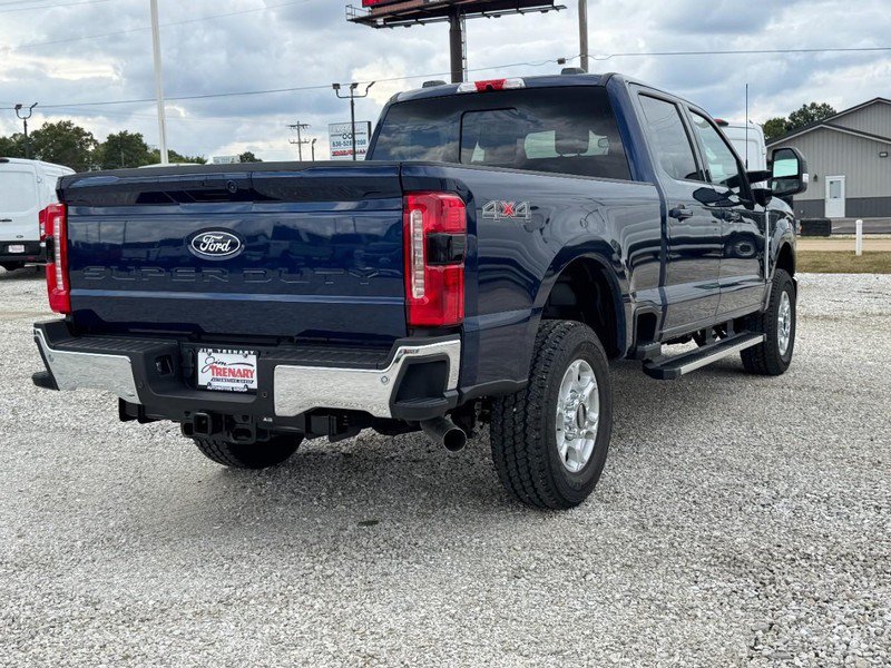 New 2027 Ford F250 XLT w/ XLT Premium Package AWD/4WD image 3