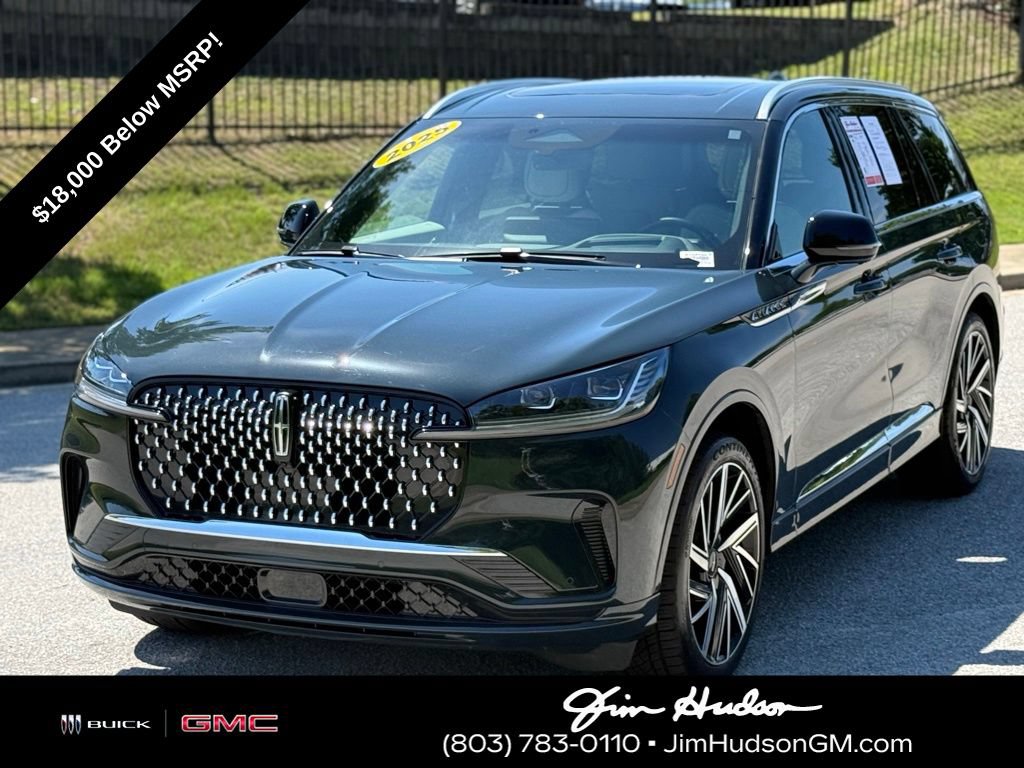 Used 2025 Lincoln Aviator Black Label AWD/4WD image 11