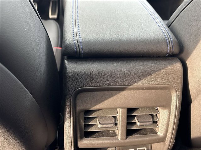 Certified 2025 Cadillac XT4 Sport image 22