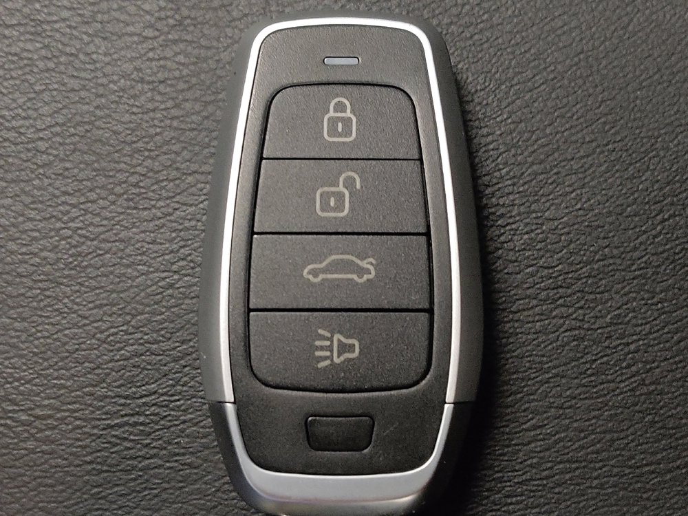 Used 2017 Honda Fit EX-L image 32