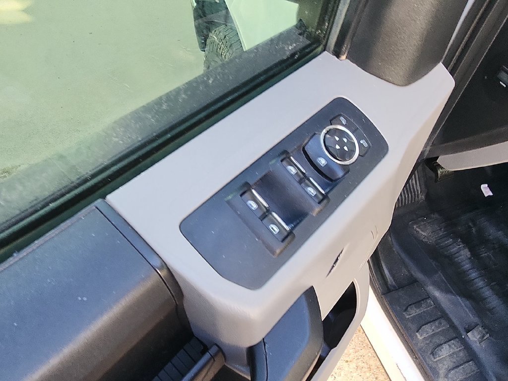 Used 2016 Ford F150 XL w/ XL Power Equipment Group AWD/4WD image 17