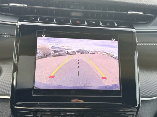 New 2025 Jeep Grand Cherokee L Altitude image 24