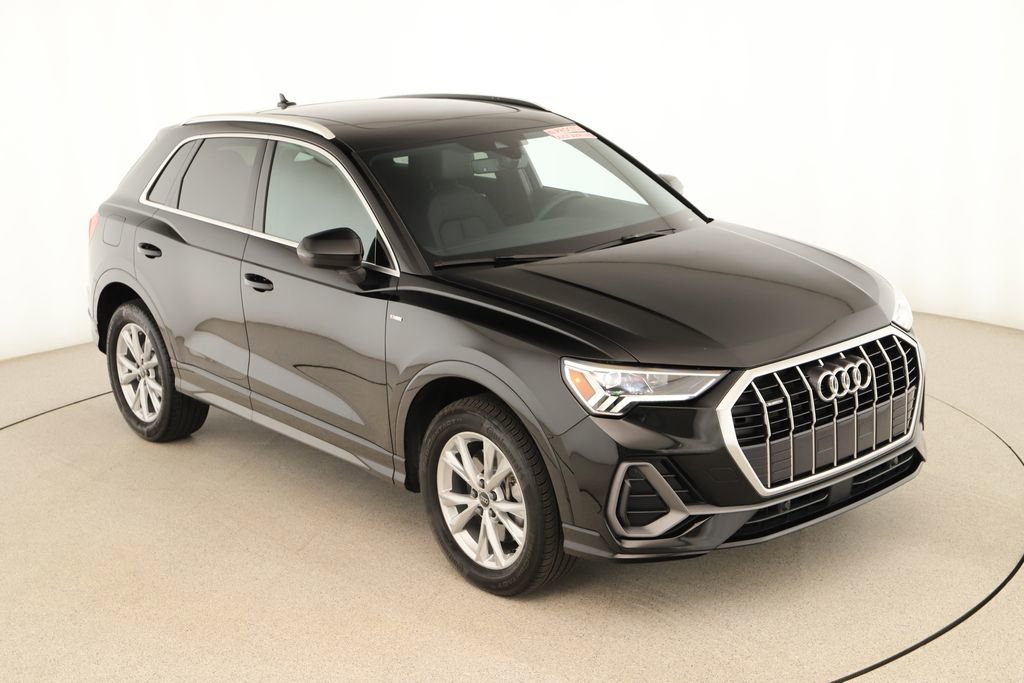 Certified 2024 Audi Q3 2.0T Premium w/ Convenience Package image 36
