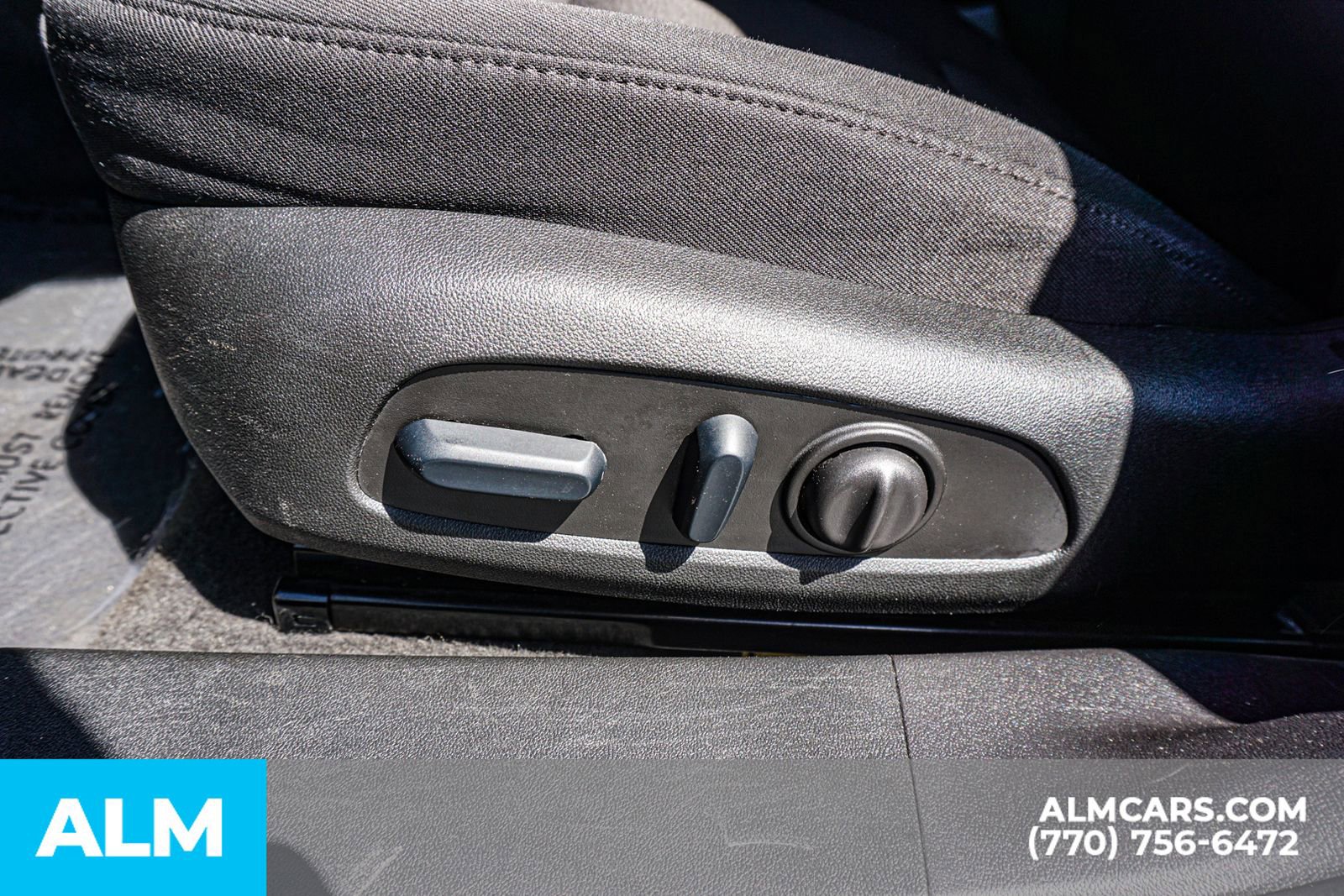 Used 2024 Chevrolet Malibu LT image 30