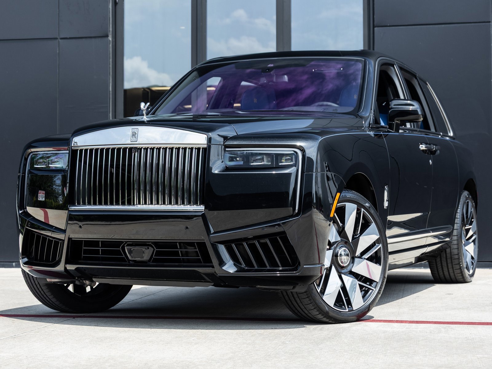 New 2026 Rolls-Royce Cullinan image 1