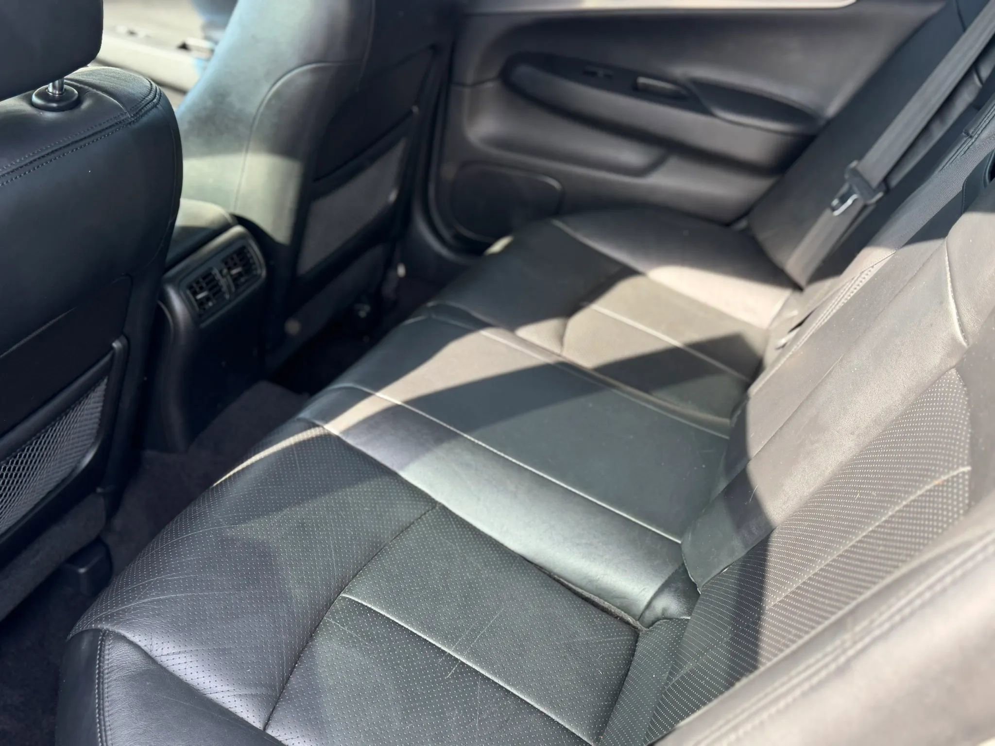 Used 2013 INFINITI G37 x Sedan w/ Premium Pkg image 33