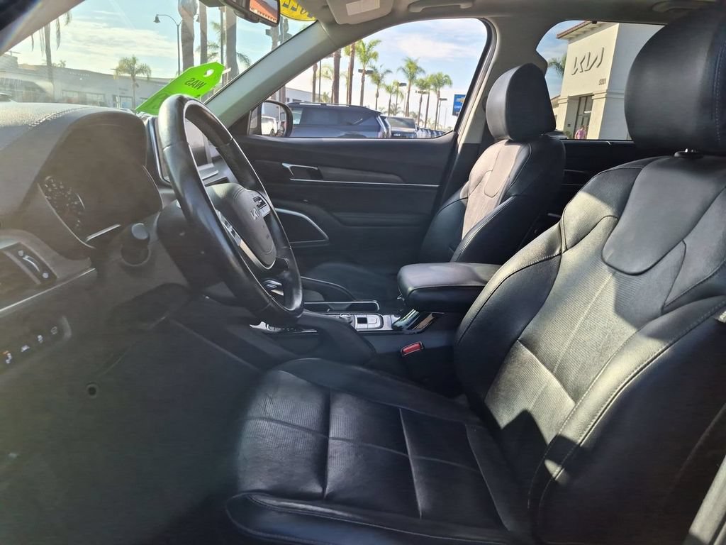 Certified 2022 Kia Telluride EX w/ EX Premium Package AWD/4WD image 20