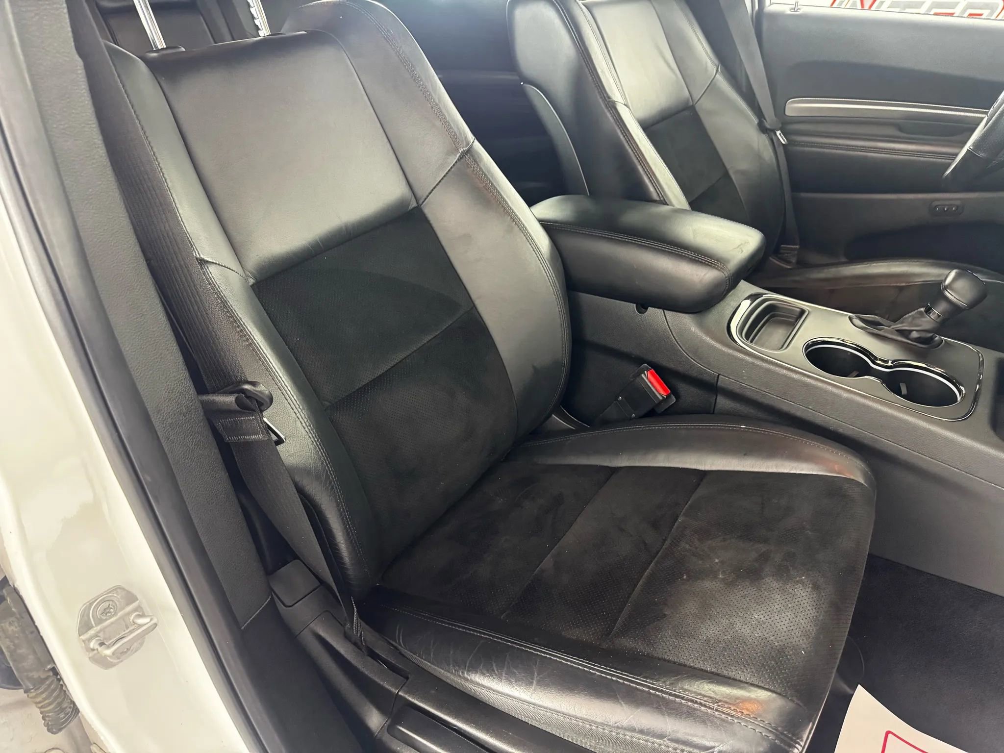 Used 2018 Dodge Durango GT w/ Blacktop Package image 34