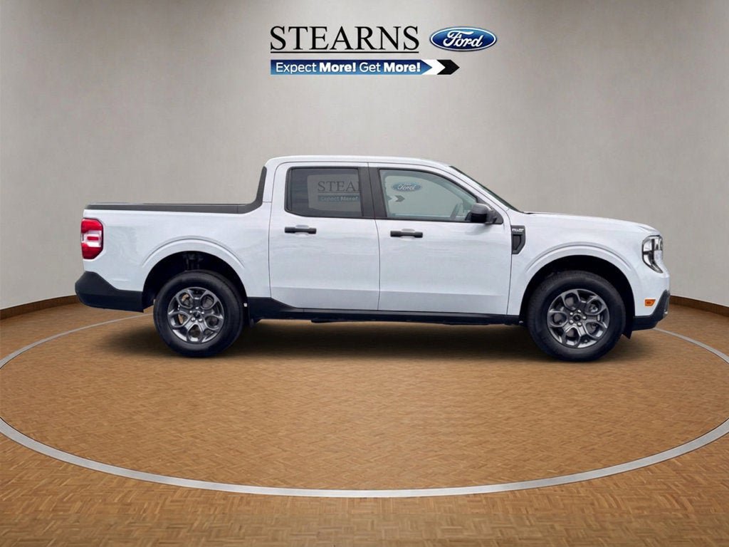 New 2026 Ford Maverick XLT w/ XLT Luxury Package AWD/4WD image 4