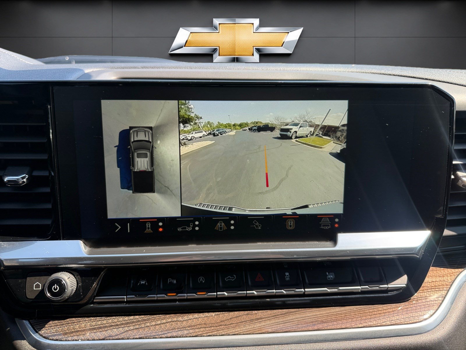 Used 2025 Chevrolet Silverado 1500 RST w/ RST All Star Premium Package AWD/4WD image 29