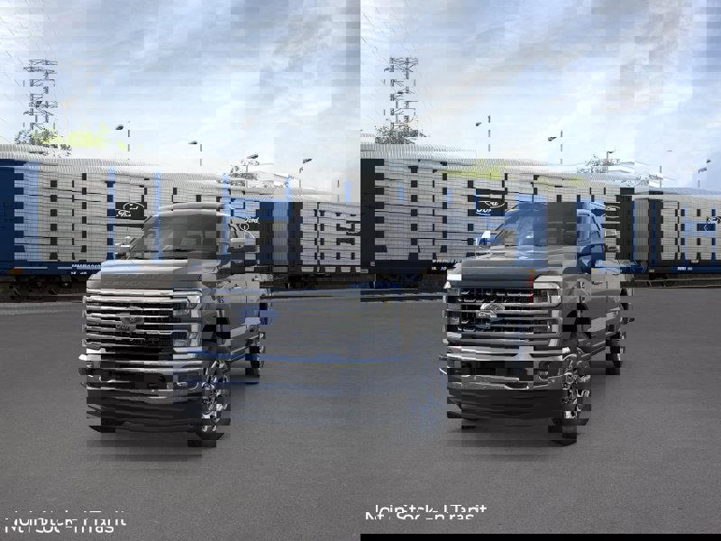 New 2026 Ford F250 Lariat AWD/4WD image 2