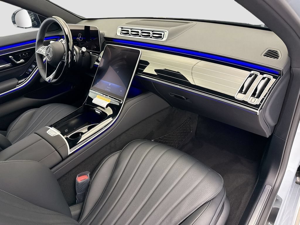 New 2026 Mercedes-Benz S 500 4MATIC image 16